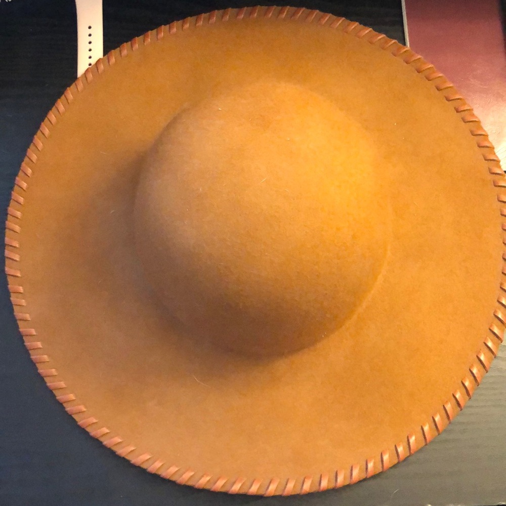 Phase 3 Wool hat from Nordstrom in Tan